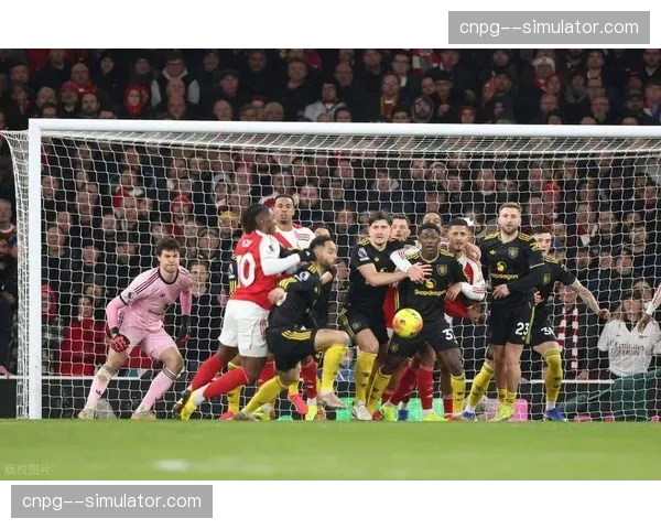 曼联定位球进攻威胁显著 B费组织调度盘活前场创造力